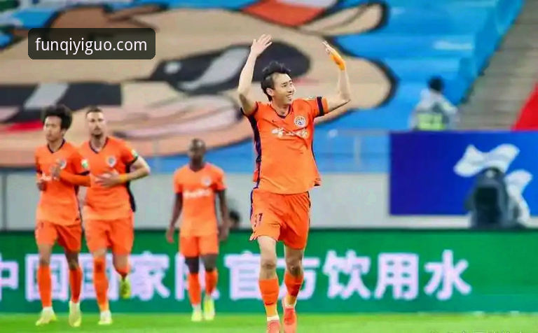 青岛海牛3-1力克上海海港，这场逆转好戏你通过奇异果体育看直播了吗？